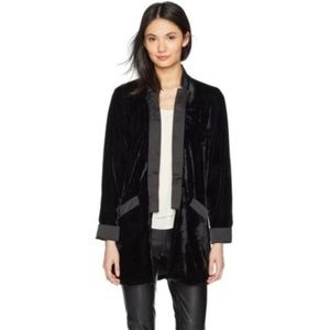 BB Dakota Black Velvet Curran Oversized Tuxedo